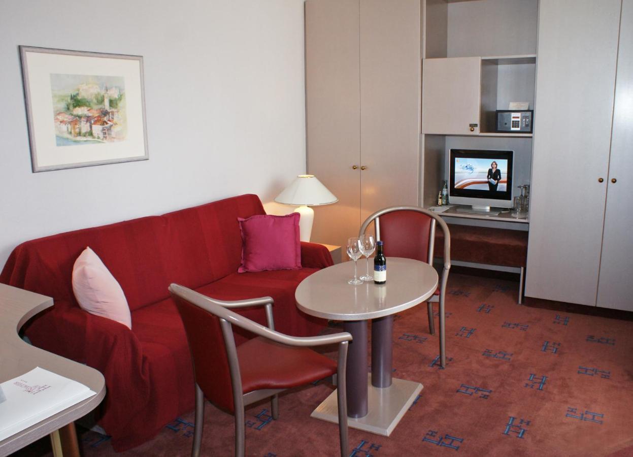 Hotel Garni Lindacher Hof บวร์กเฮาเซิน ภายนอก รูปภาพ